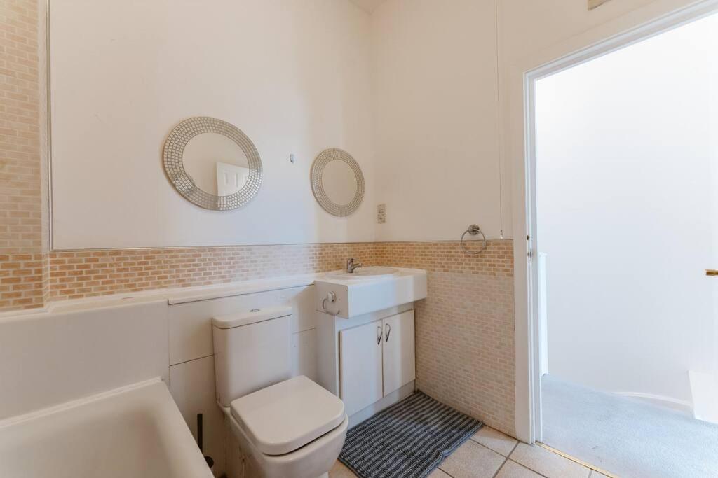 Up To 4 People, Room In A Share House Next To London Bridge Buitenkant foto